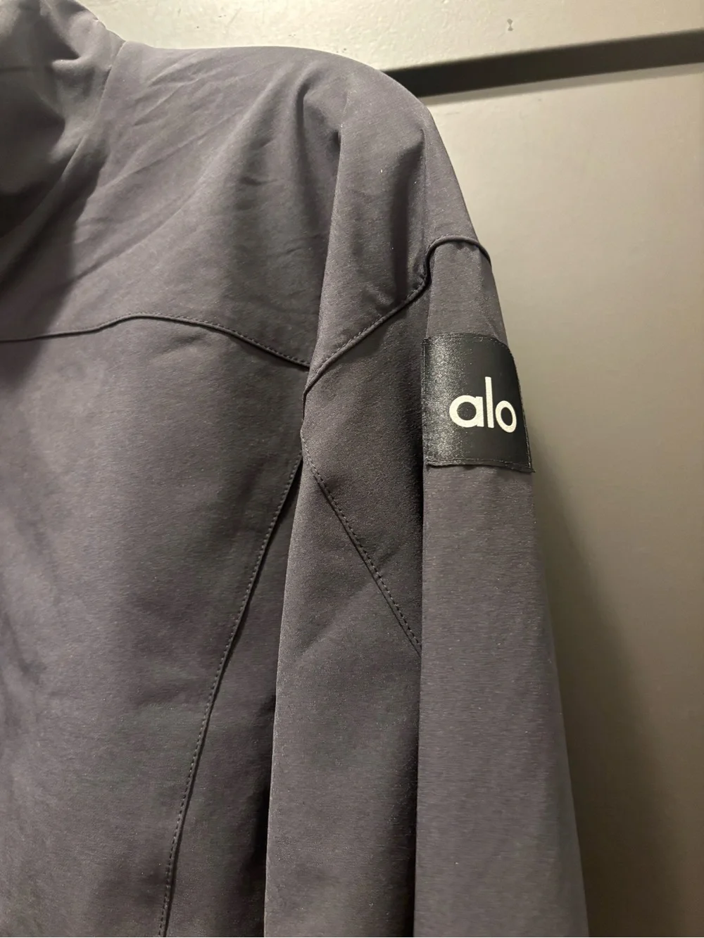 ALO Yoga new tags